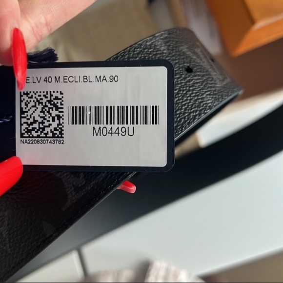 Brand new Louis Vuitton men’s size 90 (36). Never worn - Picture 6 of 8